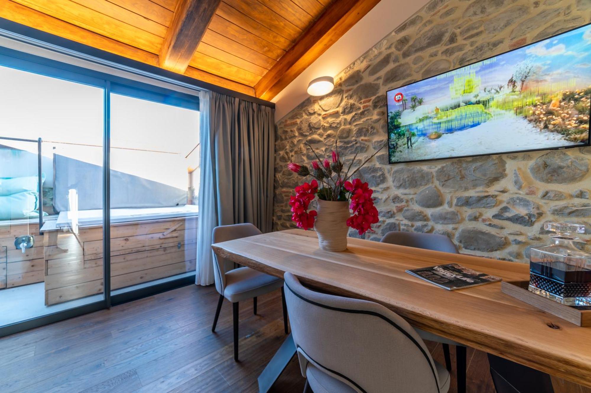 Boutique Via Roma 33 -Tuscany Experience - Adults Only Hotel & Spa Stia Buitenkant foto